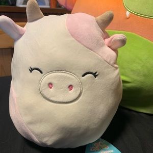 BNWT 8” Caedyn and Caedia Cow Flip Squishmallow